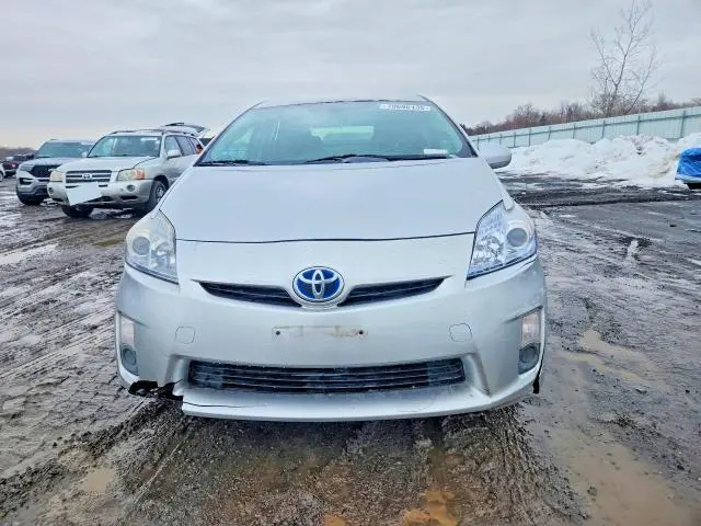 2011 TOYOTA PRIUS THREE  