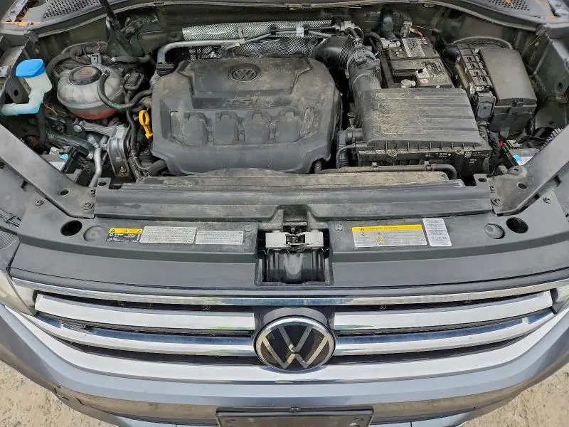 2022 VOLKSWAGEN TIGUAN SEL R-LINE  