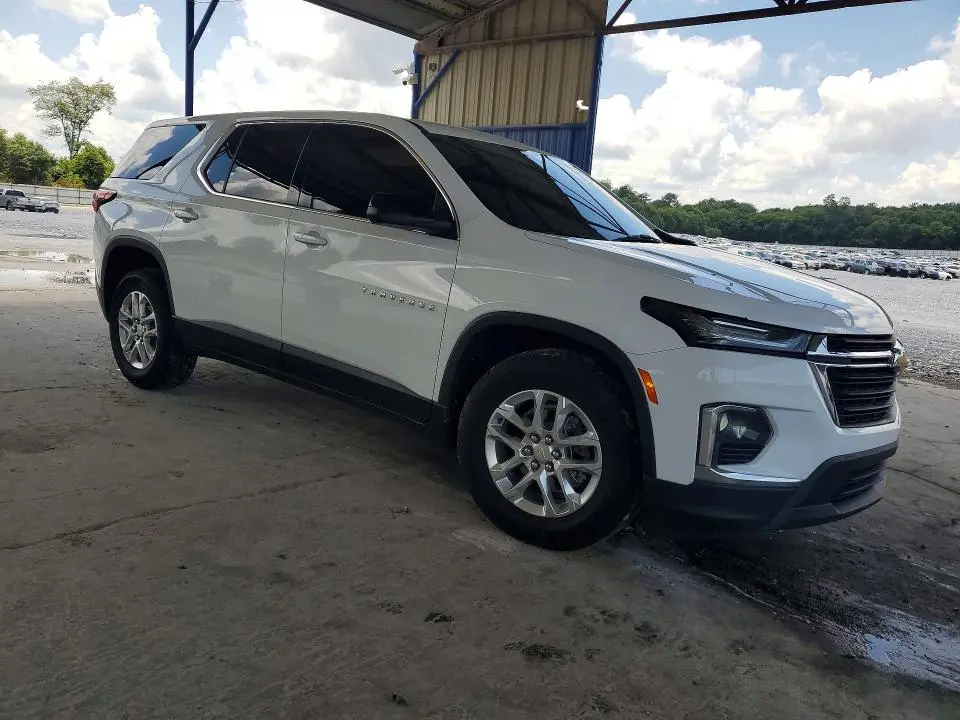 2022 CHEVROLET TRAVERSE LS  