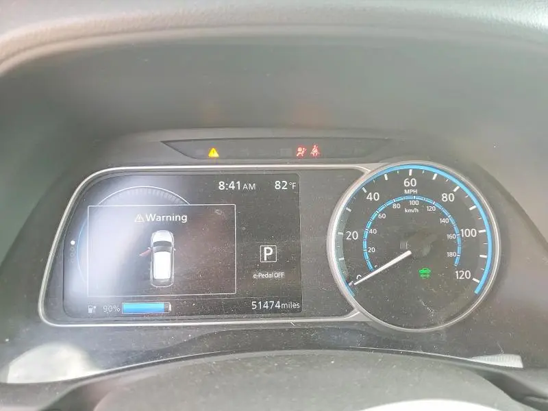 2021 NISSAN LEAF SV  