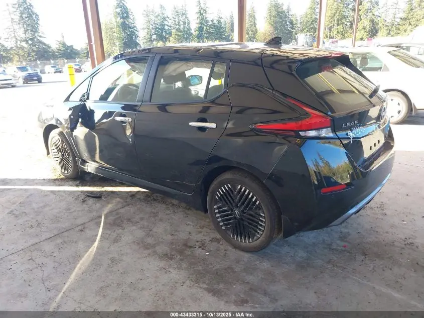 2025 NISSAN LEAF SV PLUS