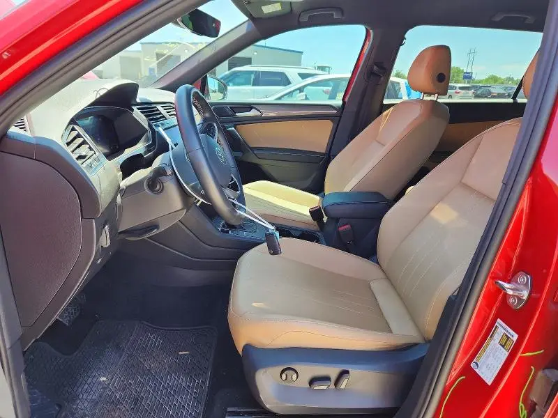 2023 VOLKSWAGEN TIGUAN SE  