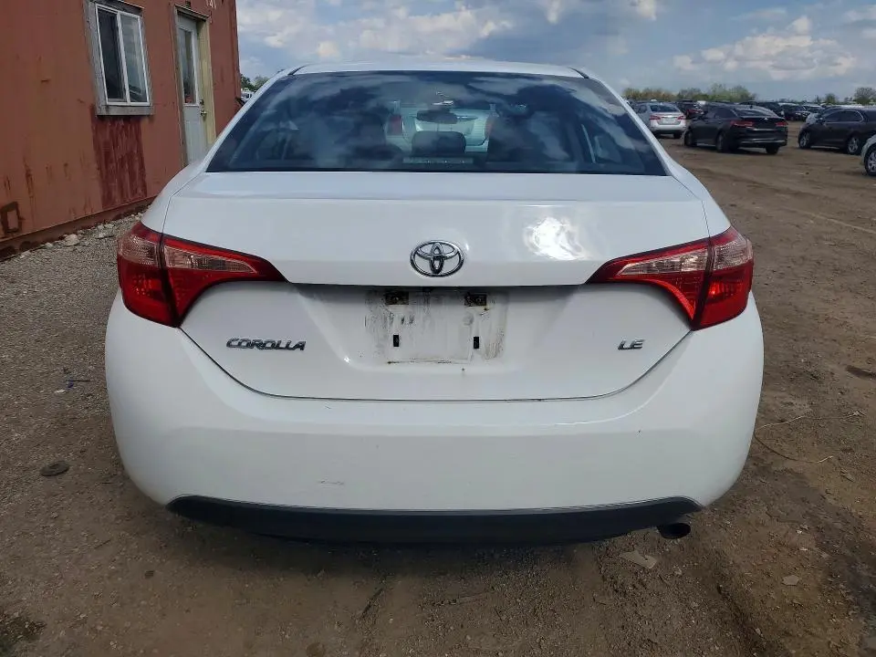 2018 TOYOTA COROLLA LE  
