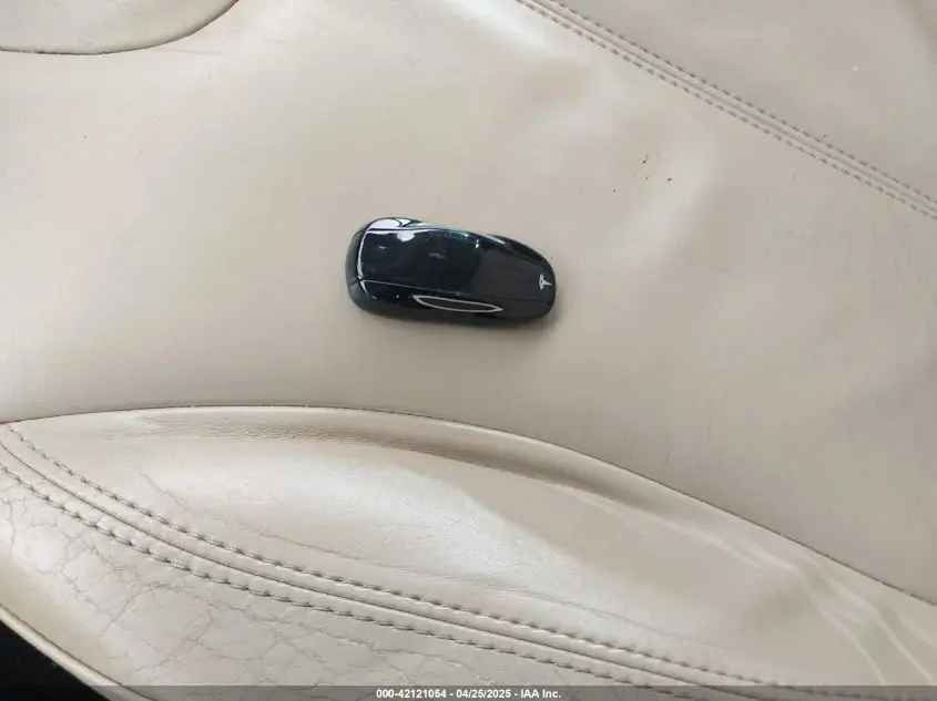 2013 TESLA MODEL S  