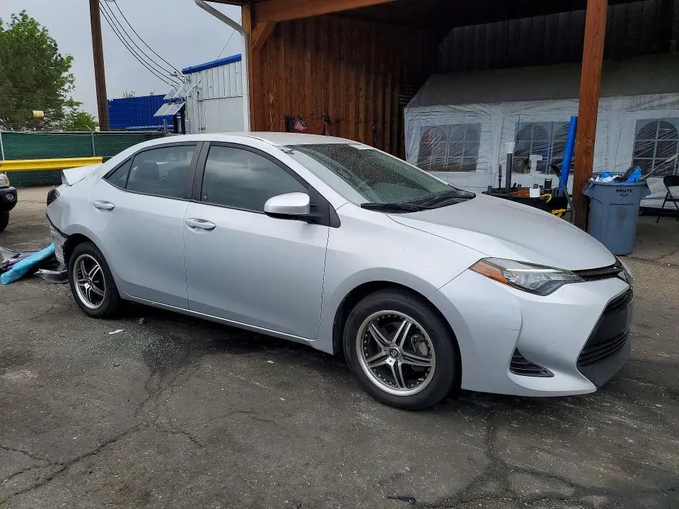 2017 TOYOTA COROLLA LE  
