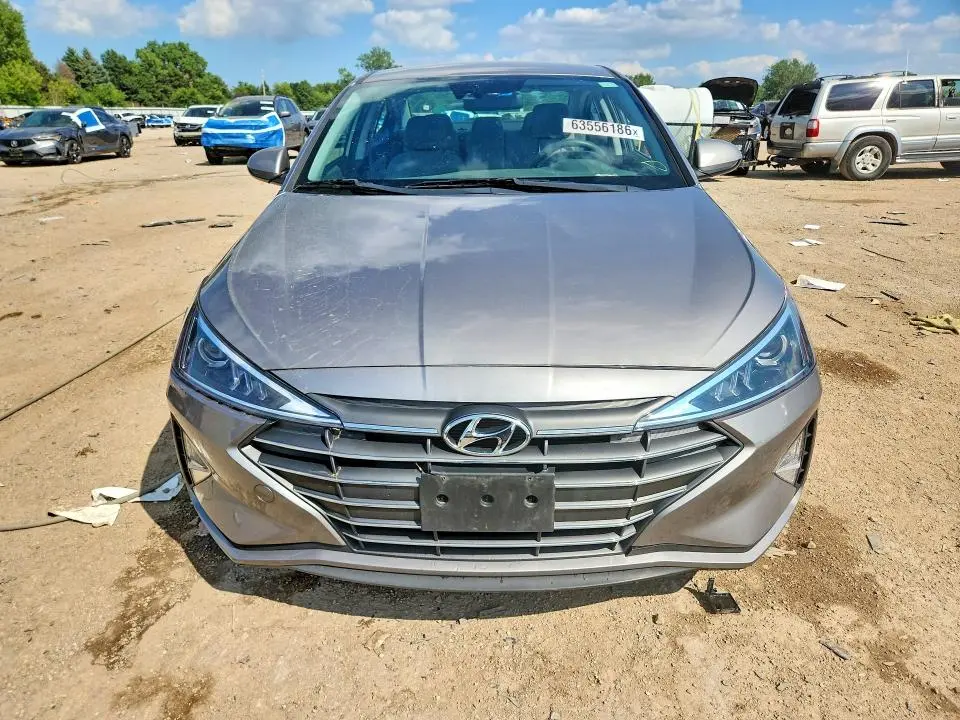 2020 HYUNDAI ELANTRA SEL  
