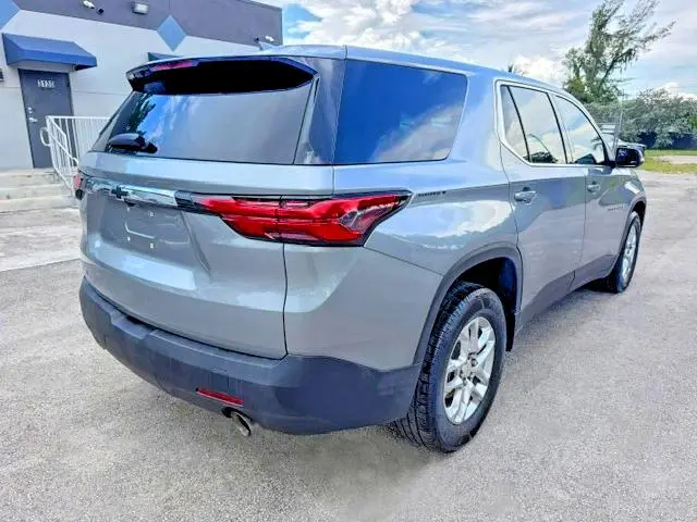 2023 CHEVROLET TRAVERSE LS  