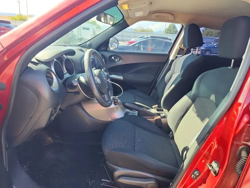 2013 NISSAN JUKE S  