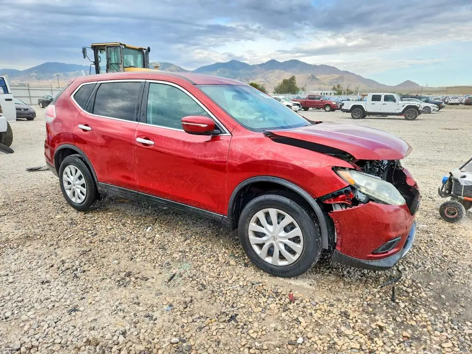 2015 NISSAN ROGUE S  