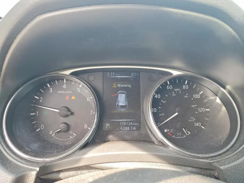 2014 NISSAN ROGUE SL  