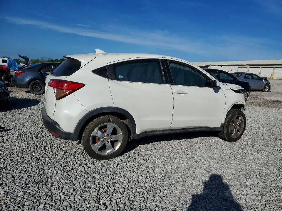 2016 HONDA HR-V LX  