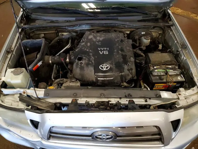 2010 TOYOTA TACOMA V6  