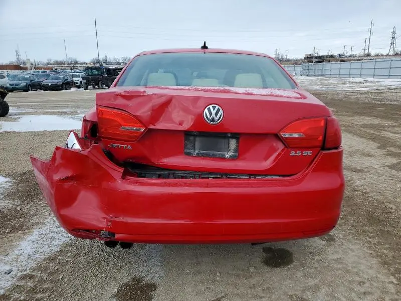 2012 VOLKSWAGEN JETTA SE  
