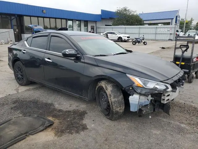 2019 NISSAN ALTIMA S  