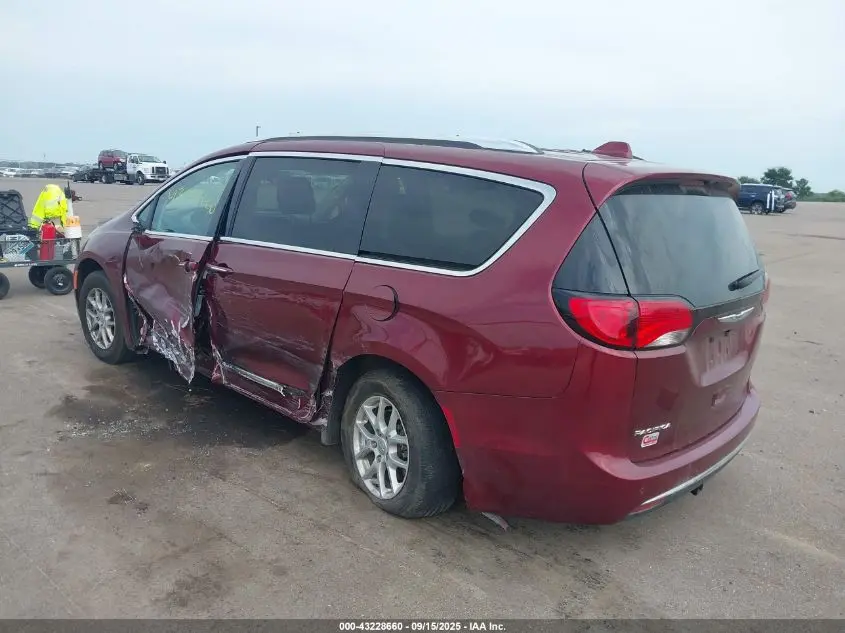 2020 CHRYSLER PACIFICA TOURING L