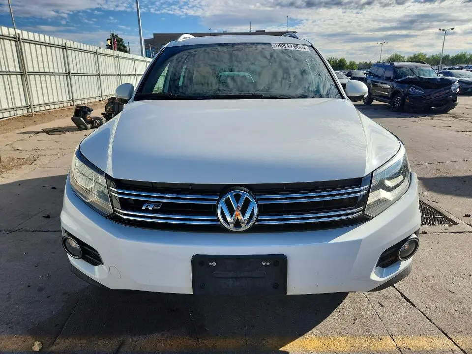 2014 VOLKSWAGEN TIGUAN S  