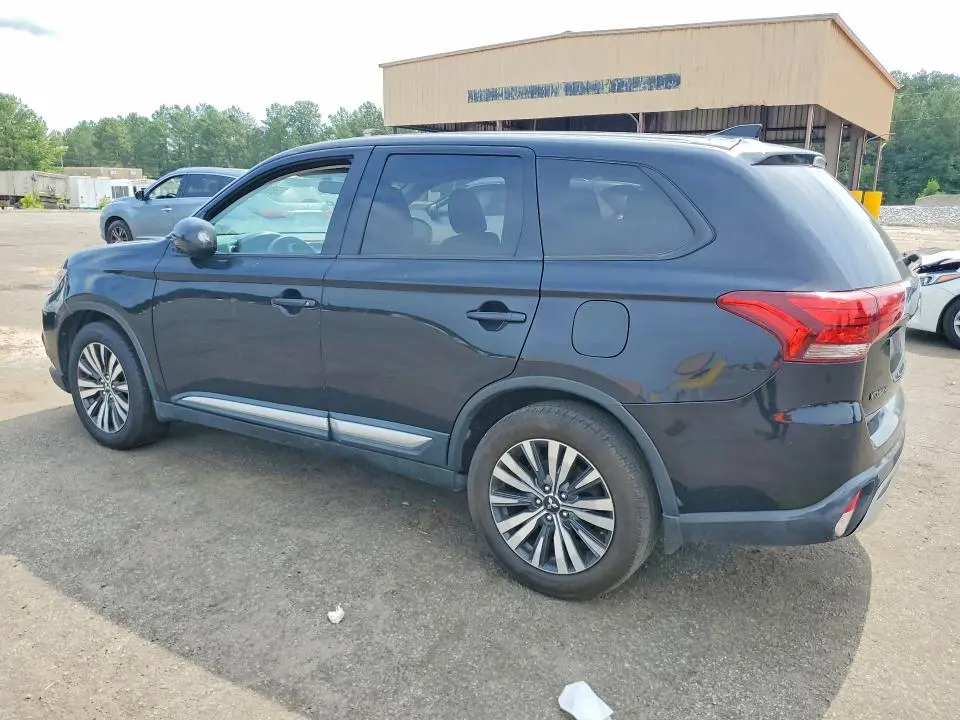 2019 MITSUBISHI OUTLANDER SE  