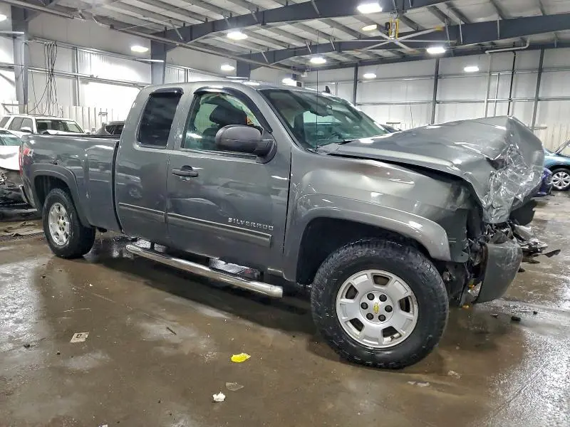2011 CHEVROLET SILVERADO K1500 LT  