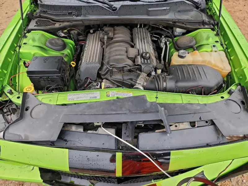 2011 DODGE CHALLENGER SRT-8  