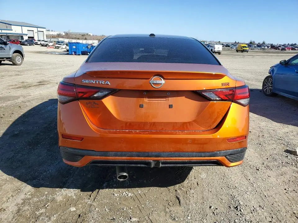 2024 NISSAN SENTRA SR  