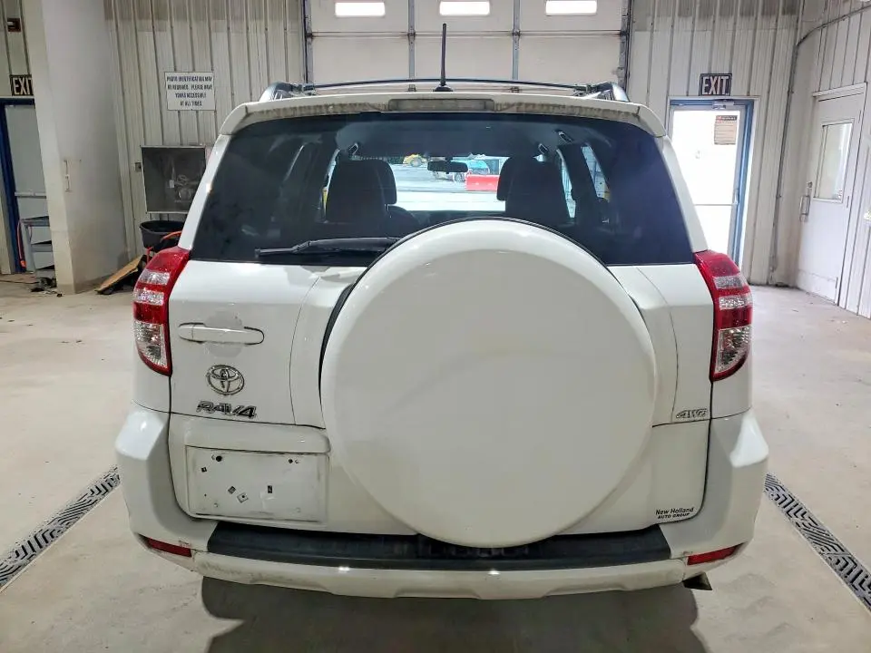 2012 TOYOTA RAV4 BASE  