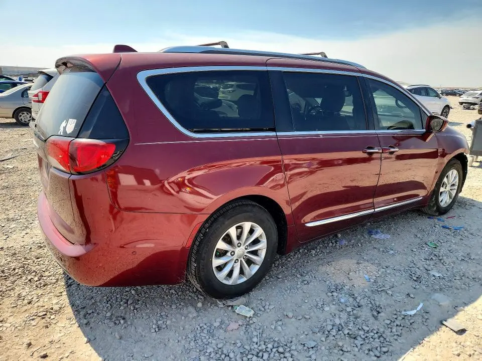 2018 CHRYSLER PACIFICA TOURING L PLUS  