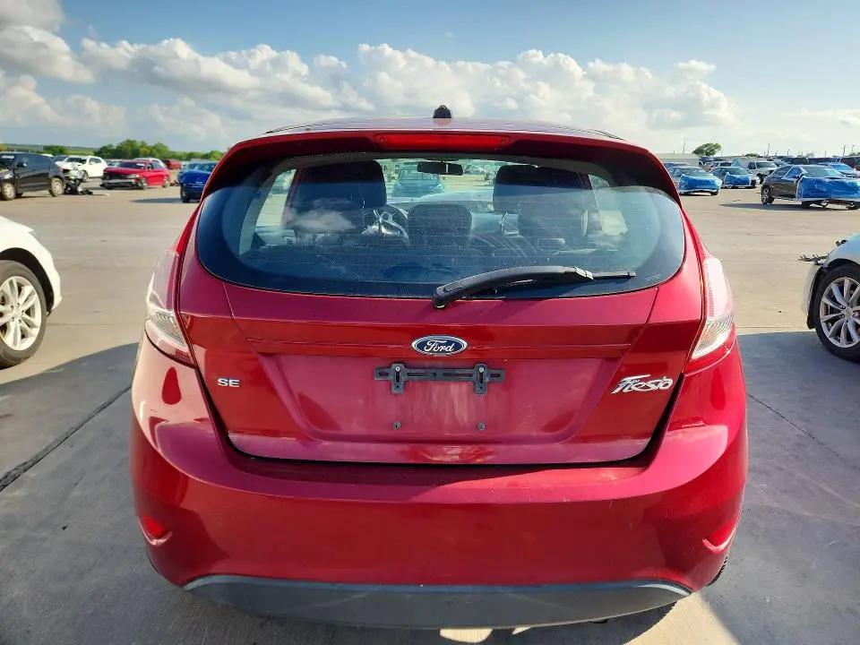 2017 FORD FIESTA SE  