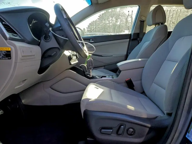 2017 HYUNDAI TUCSON   