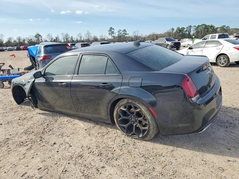 2019 CHRYSLER 300 TOURING  