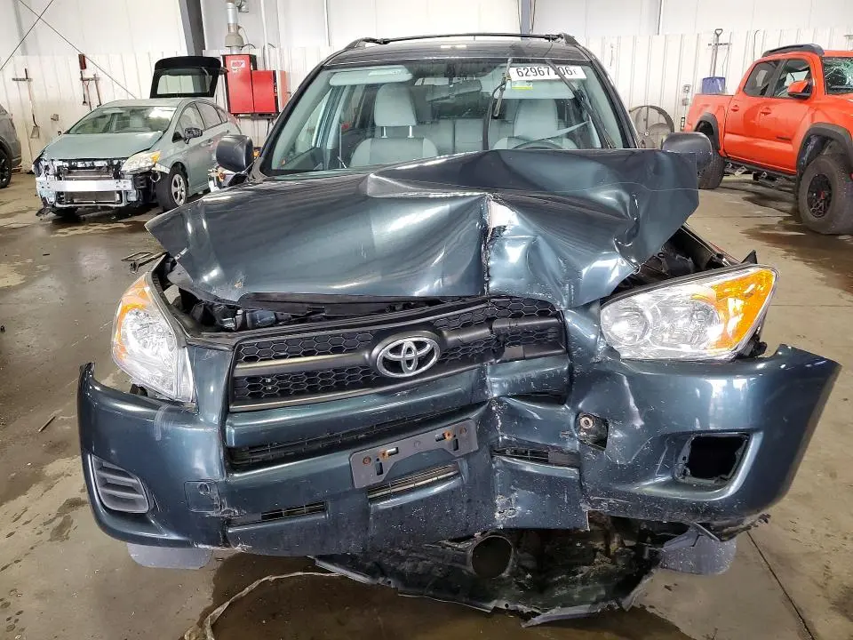 2012 TOYOTA RAV4 BASE  