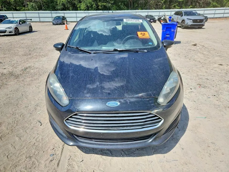 2015 FORD FIESTA SE  