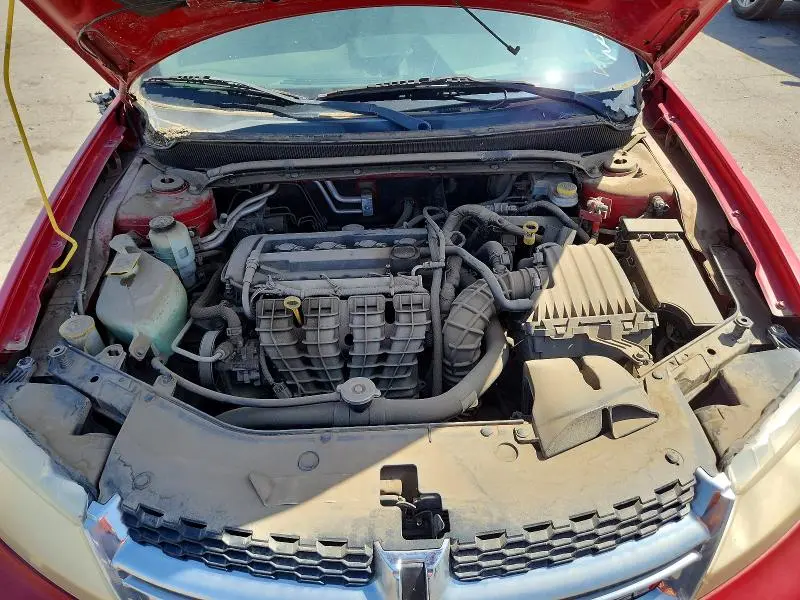 2013 DODGE AVENGER SE  