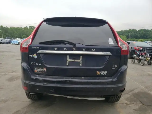 2016 VOLVO XC60 T5 PREMIER  