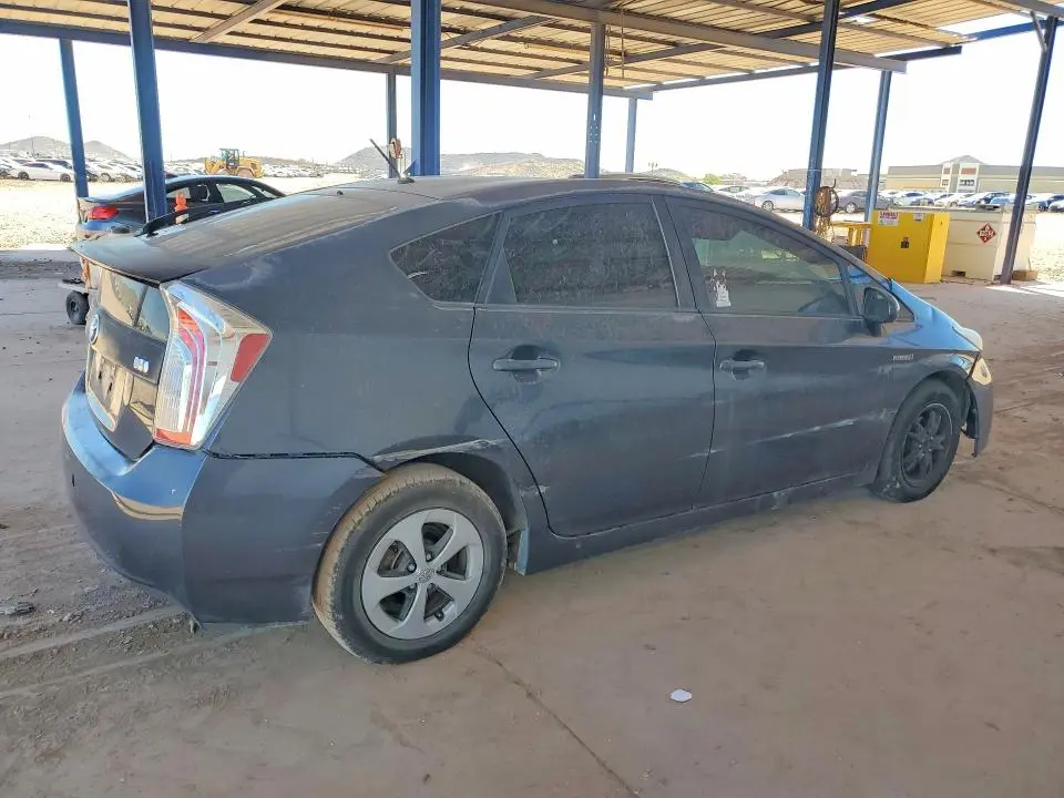 2014 TOYOTA PRIUS TWO  