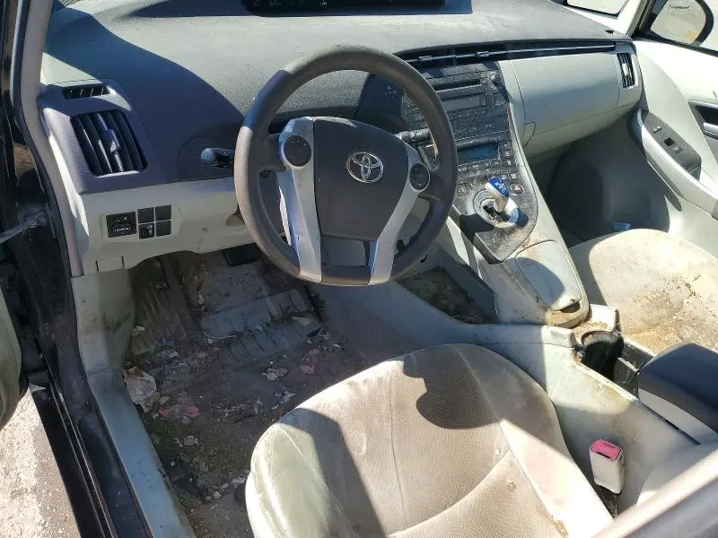 2010 TOYOTA PRIUS II  