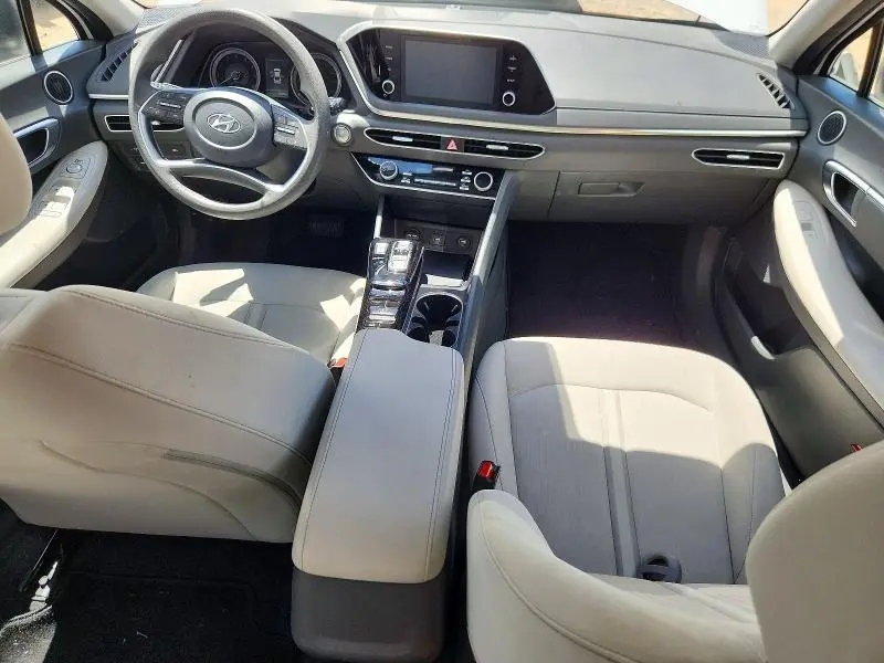 2022 HYUNDAI SONATA SEL  