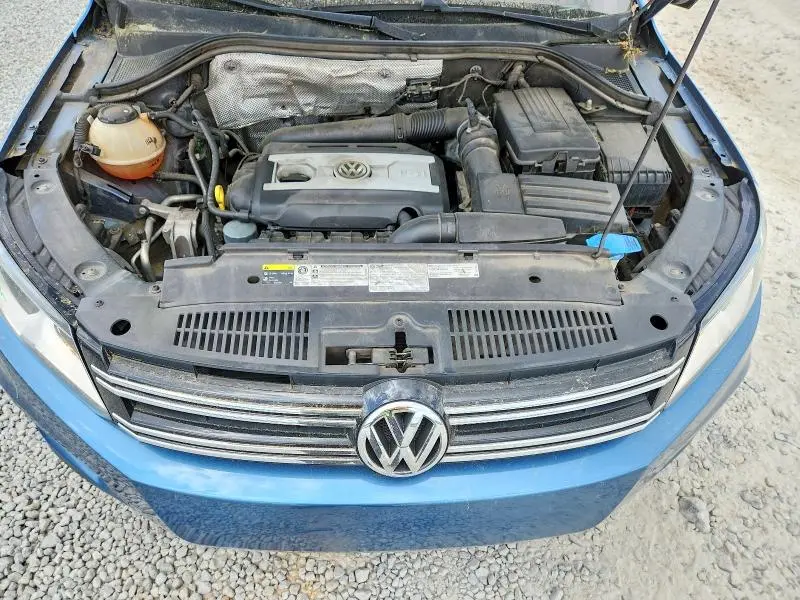2017 VOLKSWAGEN TIGUAN S  