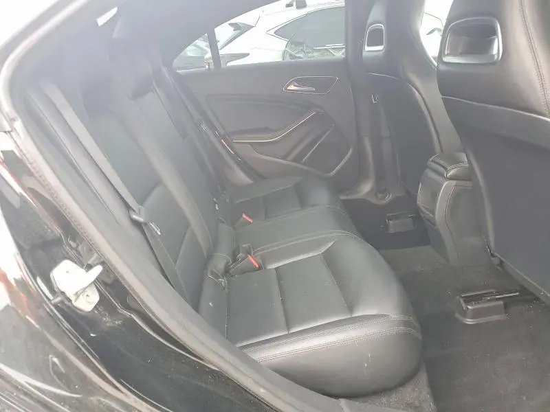2014 MERCEDES-BENZ CLA 250 4MATIC  