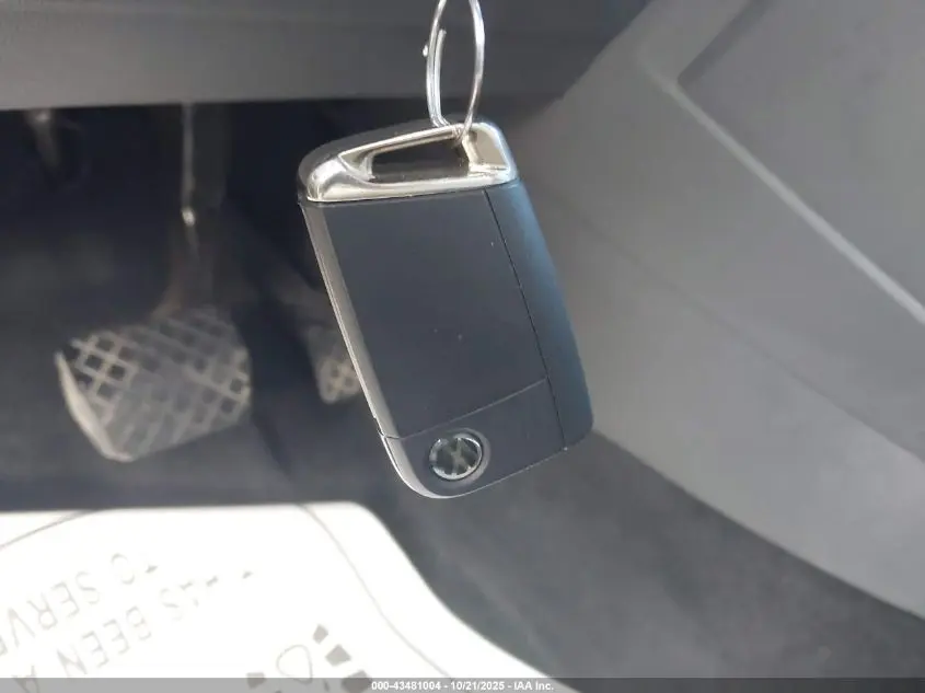 2018 VOLKSWAGEN TIGUAN 2.0T SE/2.0T SEL