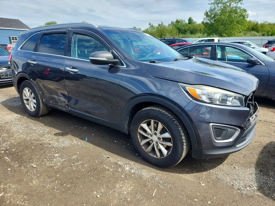 2016 KIA SORENTO LX  