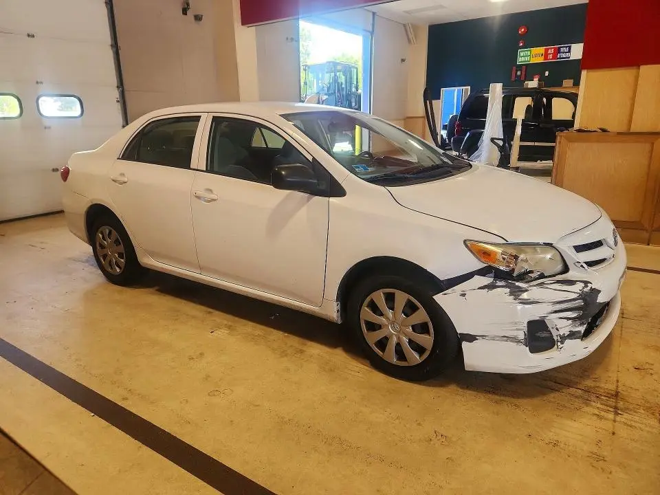 2011 TOYOTA COROLLA BASE  