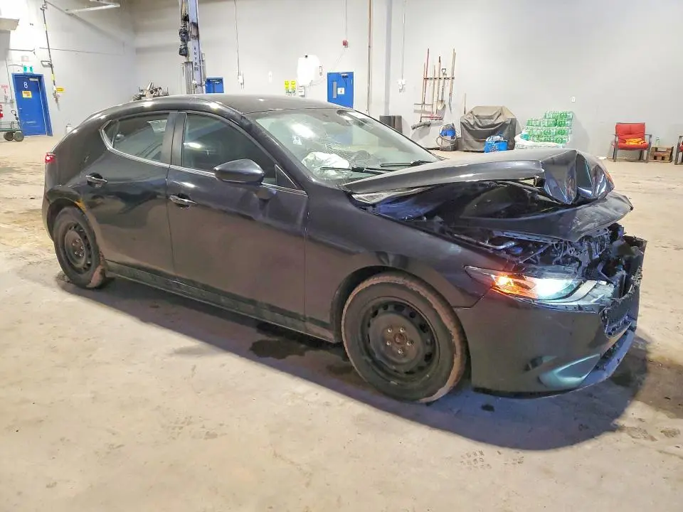 2021 MAZDA 3 SELECT  