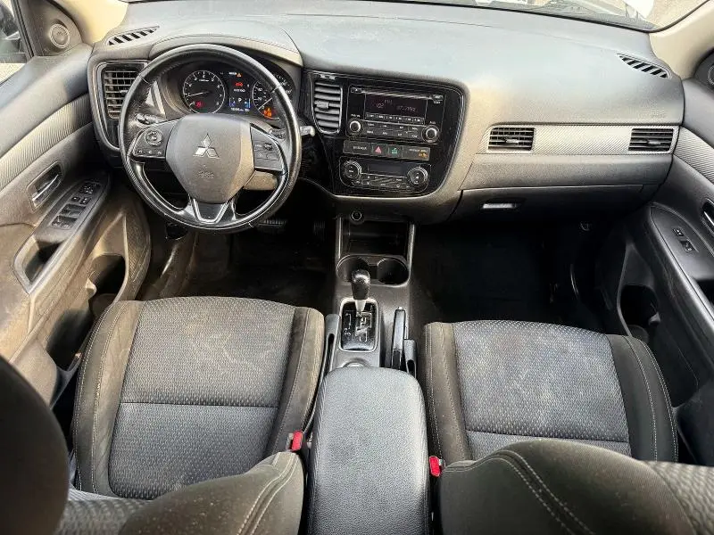 2016 MITSUBISHI OUTLANDER SE  