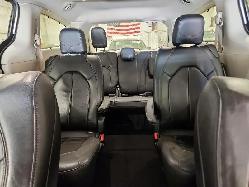 2017 CHRYSLER PACIFICA TOURING L  