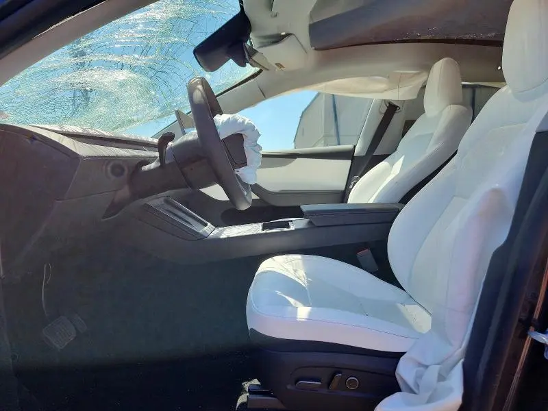 2026 TESLA MODEL Y   