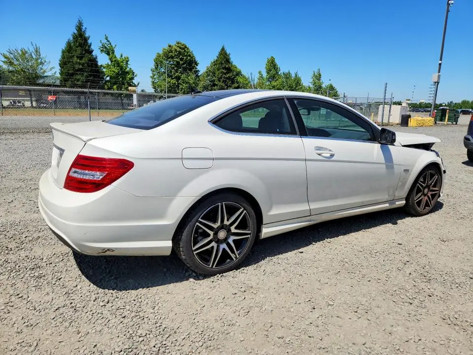 2013 MERCEDES-BENZ C 250  