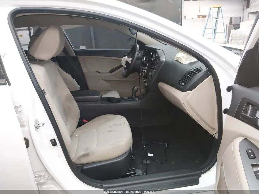 2012 KIA OPTIMA LX