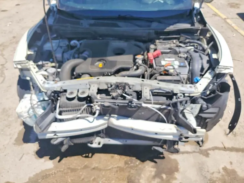 2011 NISSAN JUKE S  