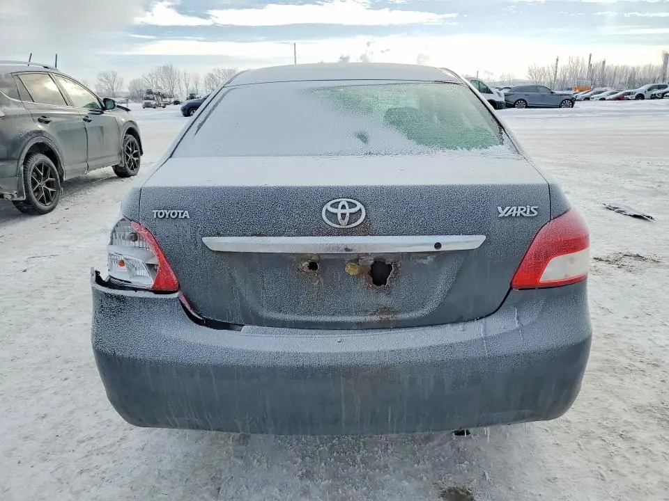 2010 TOYOTA YARIS   