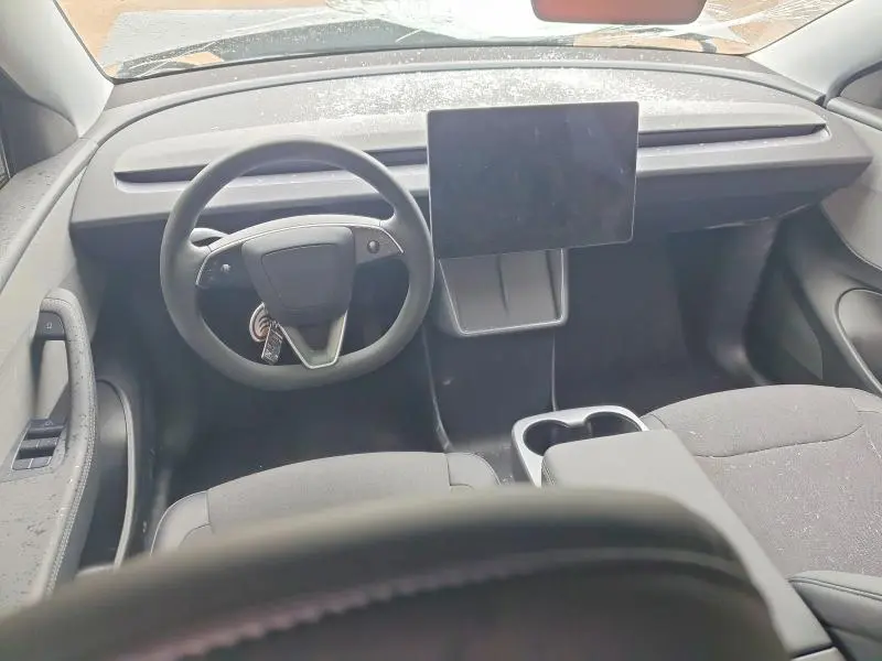 2026 TESLA MODEL Y   